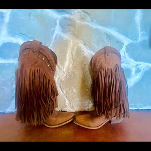 Liberty Black 6.5 Fringe Boots